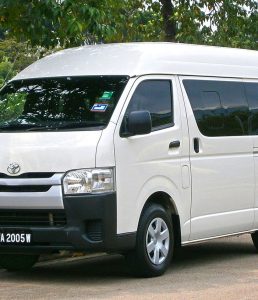 1280px-2014_Toyota_HiAce_Window_Van_(19725566842) 1280px-2014_Toyota_HiAce_Window_Van_(19725566842)